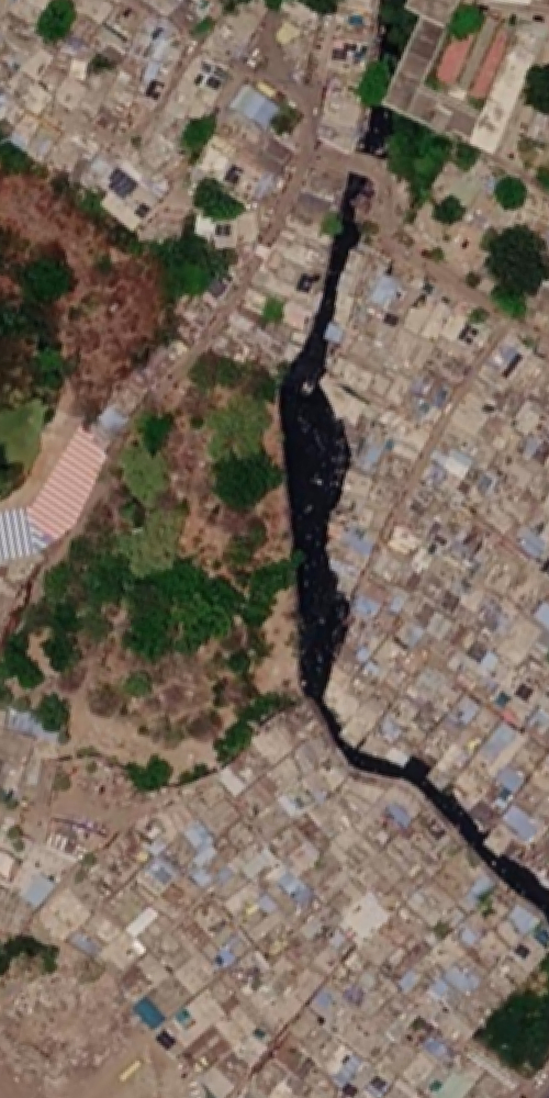 Satellite view of a place in India shaped like the letter B