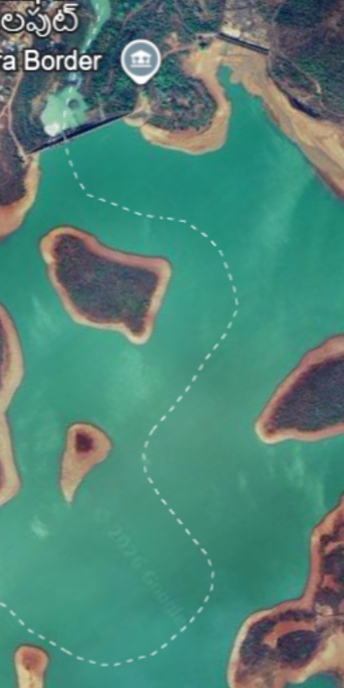 Satellite view of a place in India shaped like the letter R