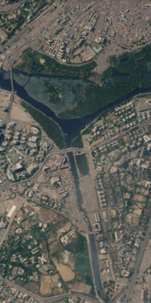 Satellite view of a place in India shaped like the letter Y